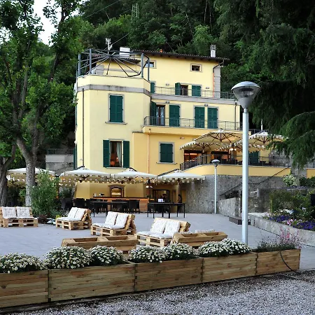 Del Sasso Hotel