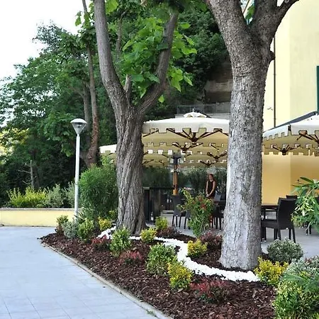 Del Sasso 4* Сассо-Маркони